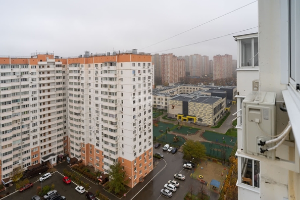 
   Продам 1-комнатную, 43.3 м², Черкасская ул, 137

. Фото 22.