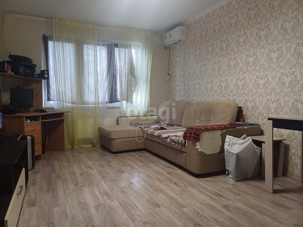 
   Продам 1-комнатную, 37.4 м², Кружевная ул, 16

. Фото 1.