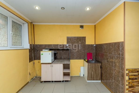 
  Сдам в аренду 4-комнатную квартиру, 74.9 м², Краснодар

. Фото 1.