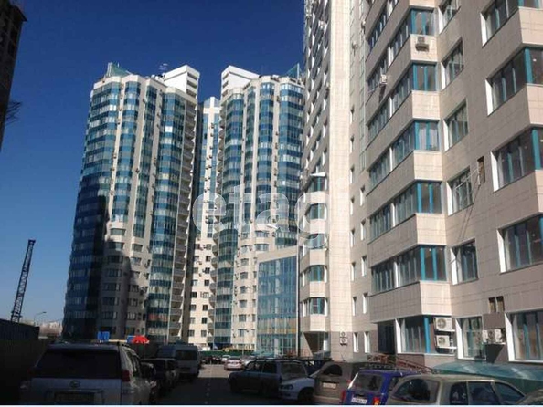 
  Сдам в аренду 1-комнатную квартиру, 60 м², Краснодар

. Фото 13.