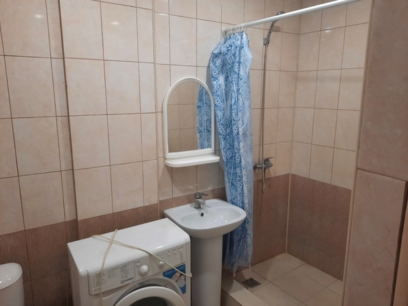 
   Продам 1-комнатную, 30 м², Мирная ул, 61

. Фото 8.