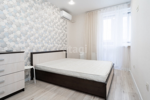 
   Продам 1-комнатную, 42.4 м², Командорская ул, 6/2

. Фото 2.