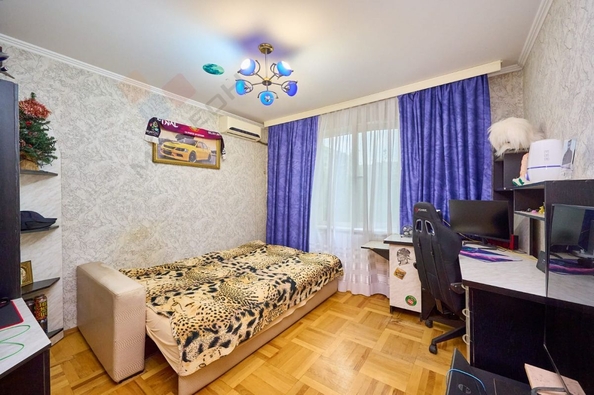 
   Продам 3-комнатную, 75.1 м², Платановый Бульвар ул, 9

. Фото 7.