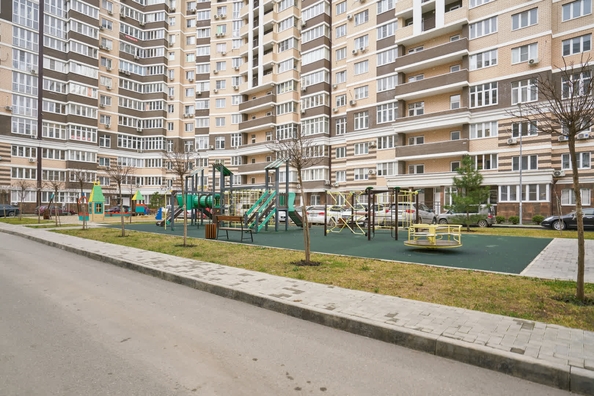 
   Продам 1-комнатную, 35.4 м², Конгрессная ул, 15

. Фото 18.