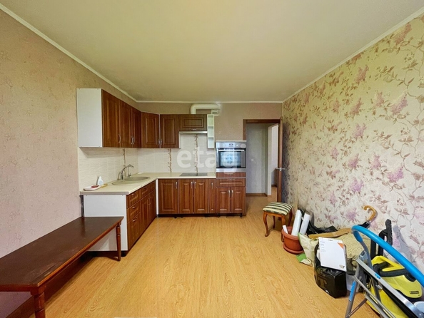 
   Продам 2-комнатную, 61 м², Кружевная ул, 14

. Фото 5.