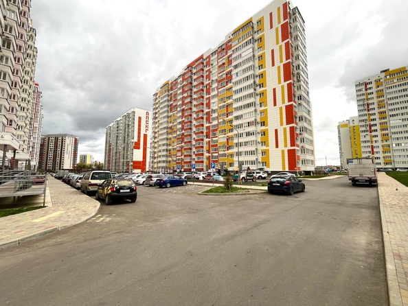 
   Продам 1-комнатную, 38 м², Адмирала Пустошкина ул, 22к11

. Фото 14.