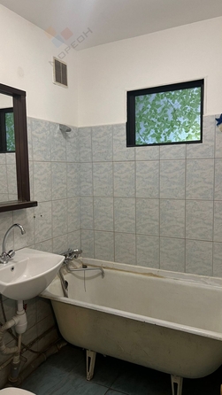 
   Продам 1-комнатную, 30 м², Калинина ул, 68

. Фото 7.