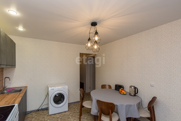 
   Продам 1-комнатную, 37.9 м², Черкасская ул, 60/1

. Фото 12.