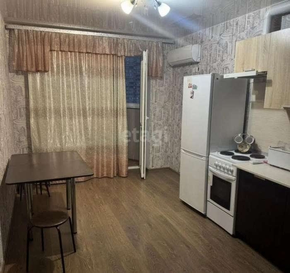 
  Сдам в аренду 1-комнатную квартиру, 47 м², Краснодар

. Фото 1.