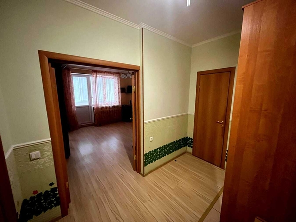 
   Продам 1-комнатную, 63 м², Омелькова ул, 20к6

. Фото 13.