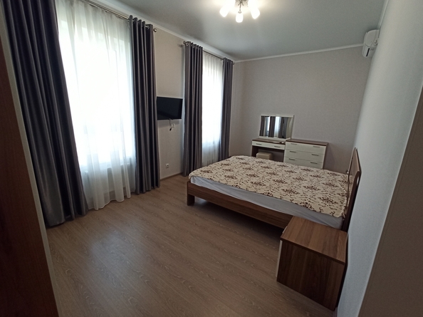 
   Продам 2-комнатный апартамент, 64 м², Пионерский пр-кт, 57к2

. Фото 2.