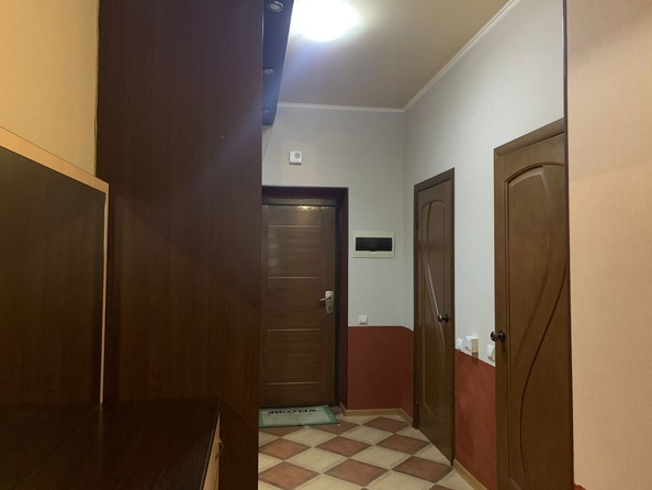 
   Продам 2-комнатную, 83 м², Горького ул, 12

. Фото 16.