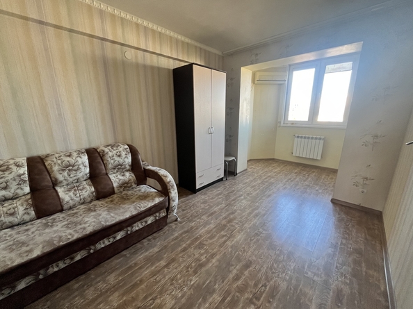 
   Продам 2-комнатную, 50 м², Омелькова ул, 14В

. Фото 13.