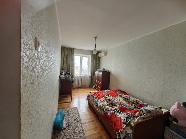 
   Продам 4-комнатную, 90 м², Крымская ул, 190

. Фото 15.