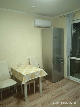 
   Продам 1-комнатную, 36 м², Адмирала Пустошкина ул, 22к6

. Фото 7.