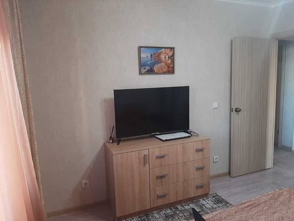 
   Продам 2-комнатную, 63 м², Ленина ул, 233

. Фото 23.