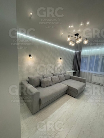 
   Продам 3-комнатную, 70 м², Воровского ул, 58

. Фото 1.