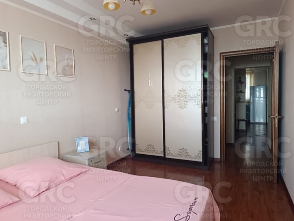 
   Продам 3-комнатную, 74 м², Пасечная ул, 61/2

. Фото 8.