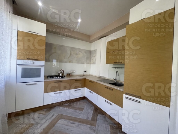 
   Продам 4-комнатную, 120 м², Кубанская ул, 3

. Фото 16.