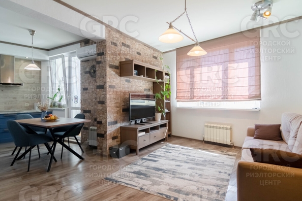 
   Продам 3-комнатную, 75 м², Юных Ленинцев ул, 10А

. Фото 19.