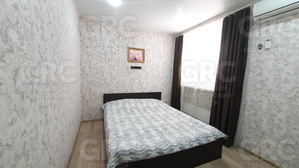 
   Продам 2-комнатный апартамент, 45 м², Горького пер, 18

. Фото 4.