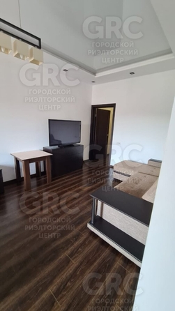 
   Продам 2-комнатную, 45.6 м², Параллельная ул, 9лит1

. Фото 8.