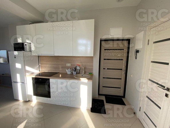 
   Продам 1-комнатную квартира, 27.9 м², Горького пер, 24

. Фото 3.