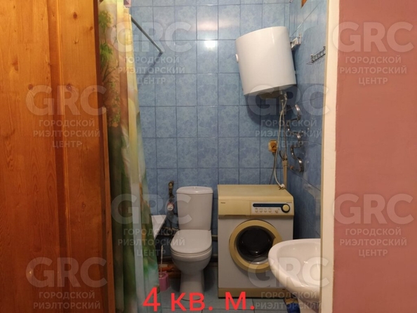 
   Продам 2-комнатную, 46 м², Санаторная ул, 40/12

. Фото 2.