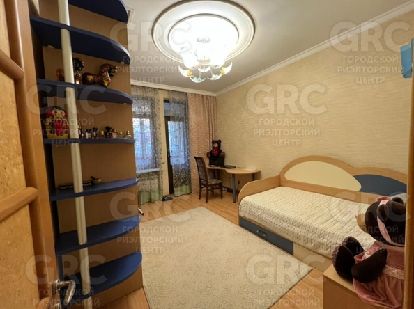 
   Продам 4-комнатную, 110 м², Советская ул, 46

. Фото 14.