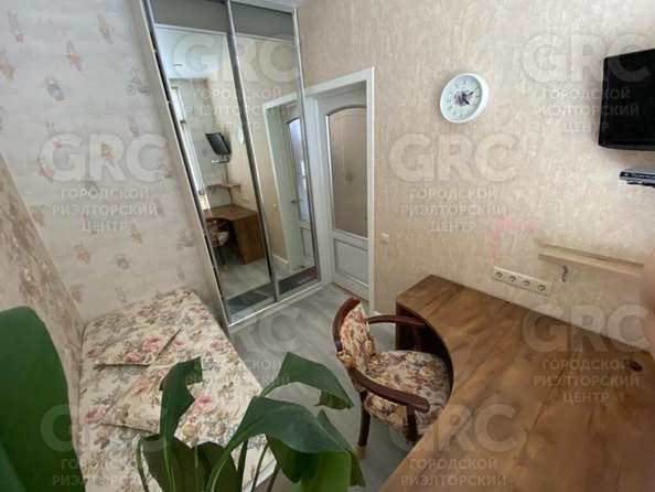 
   Продам 3-комнатную, 41 м², Виноградная ул, 116 а

. Фото 6.