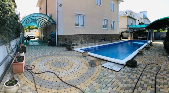 
   Продам дом, 600 м², Краснодар

. Фото 32.