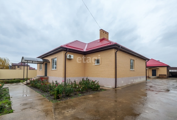 
   Продам дом, 238.3 м², Краснодар

. Фото 2.