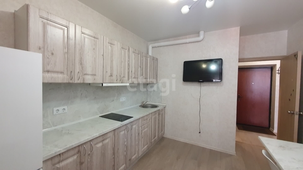 
   Продам 1-комнатную, 34.5 м², Западный Обход ул, 39/2/3

. Фото 2.