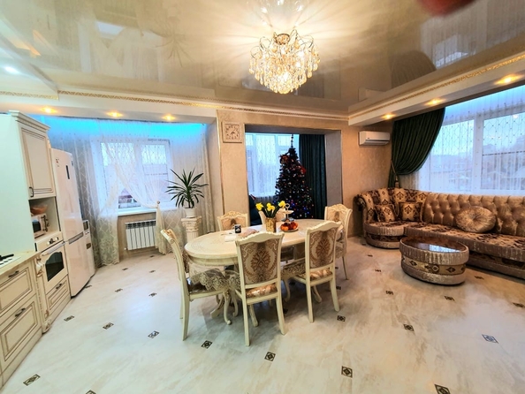 
   Продам 3-комнатную, 92 м², Толстого ул, 85

. Фото 4.