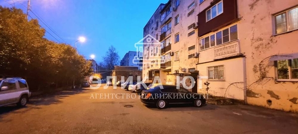 
   Продам 2-комнатную, 50 м², 

. Фото 16.