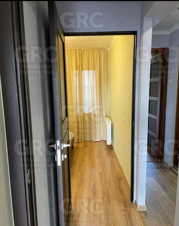 
   Продам студию, 50 м², Альпийская ул, 13

. Фото 10.