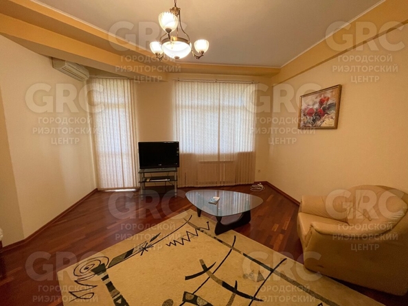 
   Продам 3-комнатную, 85 м², Курортный пр-кт, 90 Б

. Фото 7.