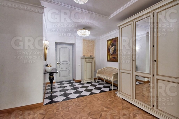 
   Продам 3-комнатную, 192 м², Первомайская ул, 19

. Фото 40.