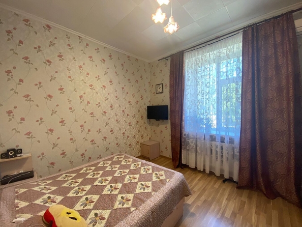 
   Продам 2-комнатную, 60 м², Ленина ул, 68

. Фото 12.