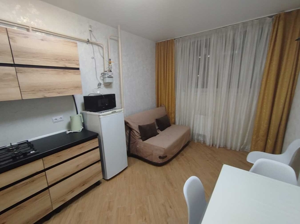 
   Продам 1-комнатную, 45 м², Крестьянская ул, 27к5

. Фото 17.