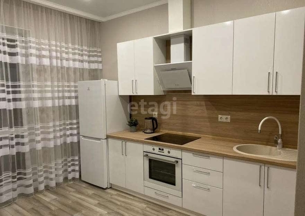 
  Сдам в аренду 1-комнатную квартиру, 46 м², Краснодар

. Фото 1.