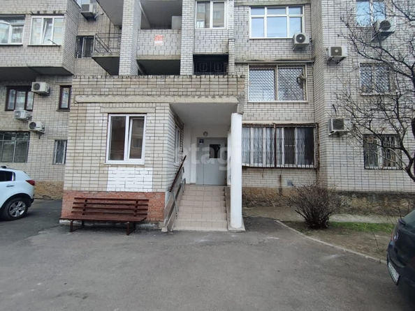 
   Продам 2-комнатную, 69.4 м², Старокубанская ул, 123

. Фото 27.