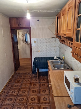 
   Продам 4-комнатную, 92 м², Леселидзе ул, д 8

. Фото 2.