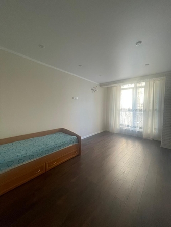 
   Продам 2-комнатную, 69 м², Таманская ул, 121к6

. Фото 17.