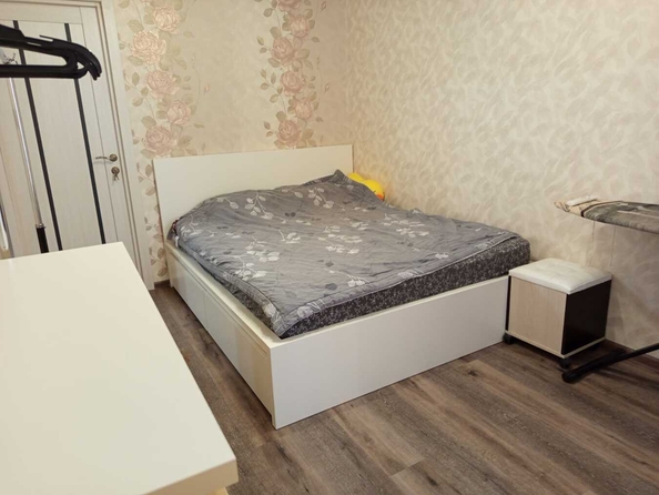 
   Продам 2-комнатную, 57 м², Верхняя дорога ул, 151к3

. Фото 9.