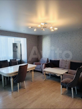 
   Продам 2-комнатную, 54 м², Ленина ул, 163

. Фото 3.