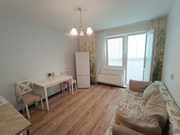 
   Продам 1-комнатную, 36 м², Адмирала Пустошкина ул, 10

. Фото 15.