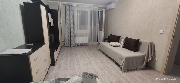 
   Продам 1-комнатную, 40 м², Ленина ул, 233

. Фото 2.