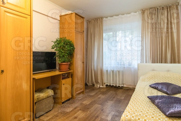 
   Продам 3-комнатную, 71 м², Красноармейская ул, 36

. Фото 28.