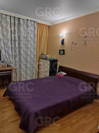 
   Продам 3-комнатную, 75 м², Юных Ленинцев ул, 10

. Фото 4.